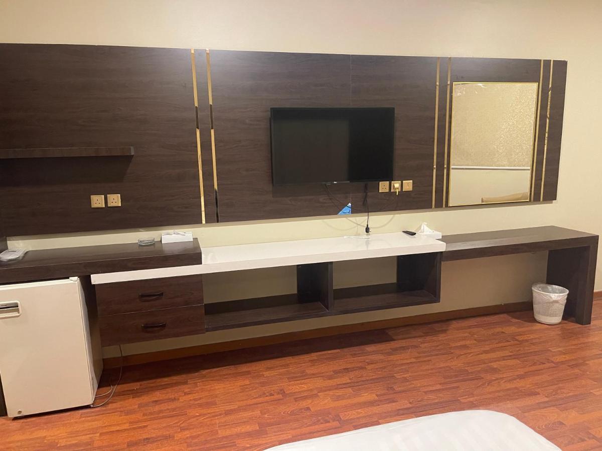 Relax Day Hotel Tabuk Bagian luar foto